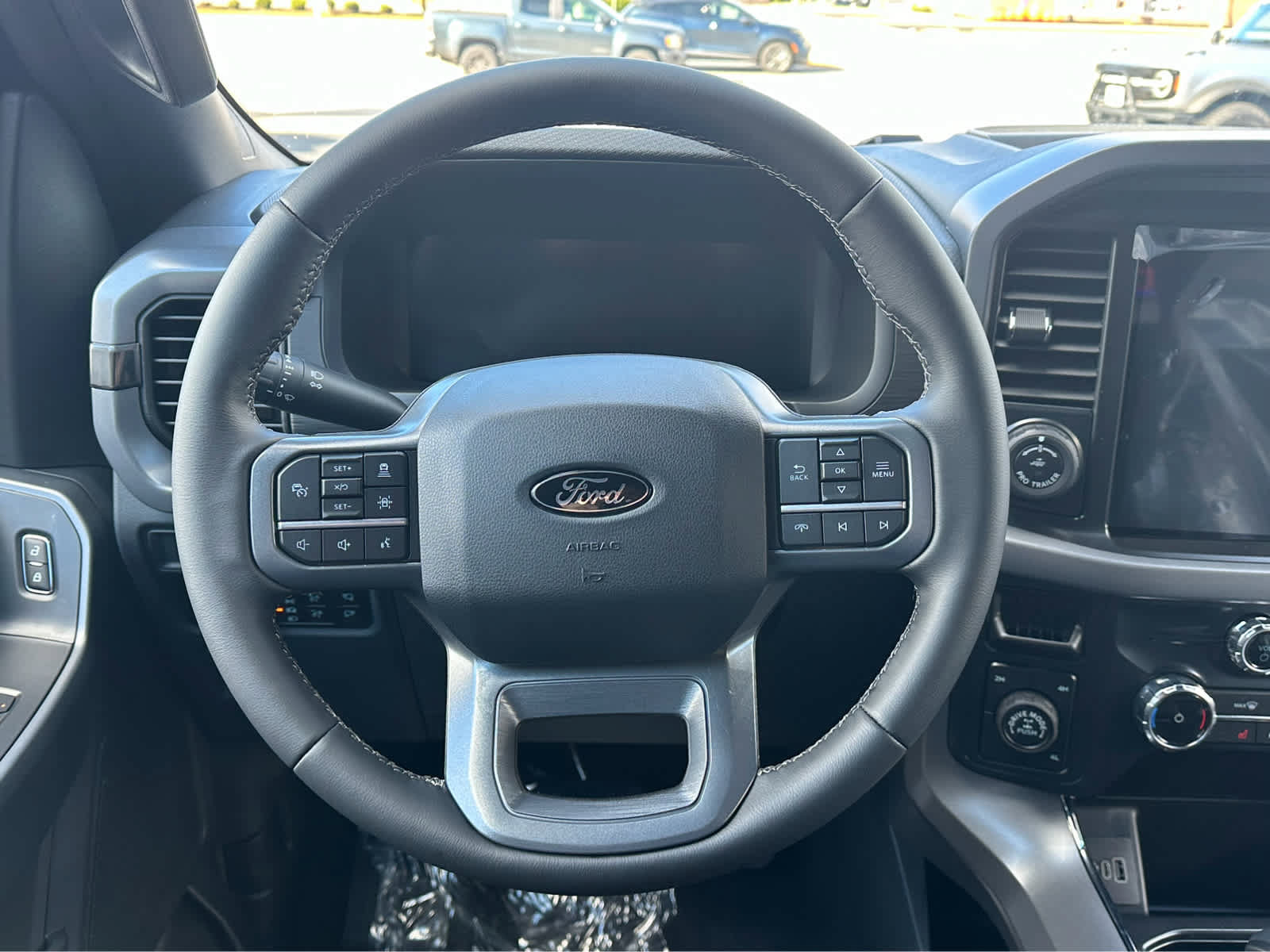 New 2026 Ford F150 XLT w/ Equipment Group 302A MID AWD/4WD image 13