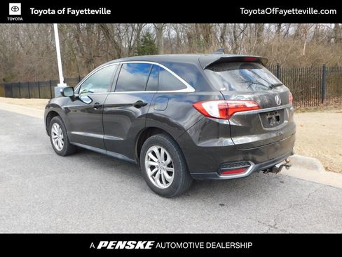 Used 2017 Acura RDX FWD image 3