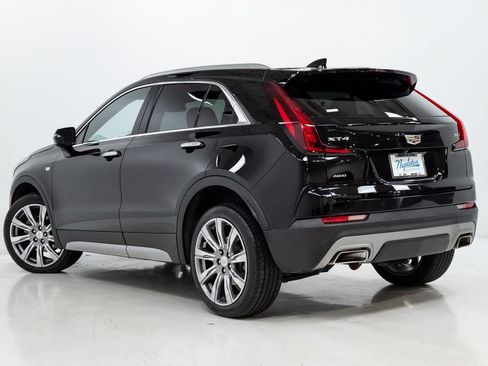 Used 2023 Cadillac XT4 Premium Luxury w/ Cold Weather Package AWD/4WD image 27