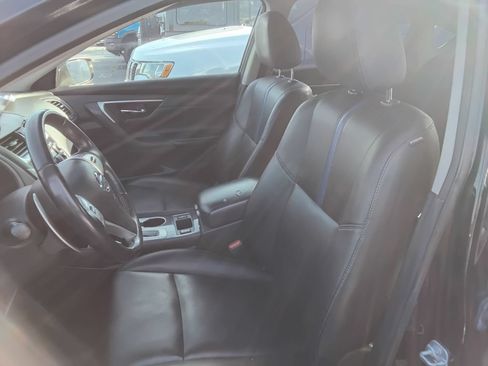 Used 2018 Nissan Altima 2.5 SR w/ SR Special Edition FWD image 9