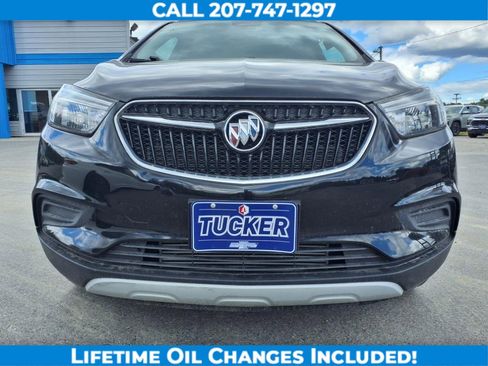 Used 2022 Buick Encore Preferred image 3