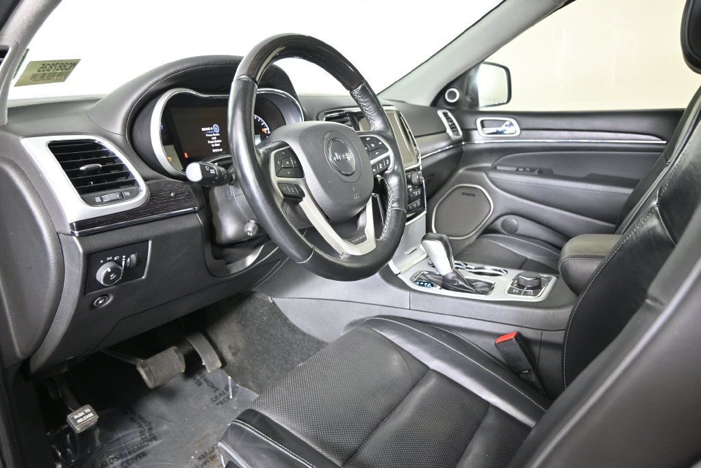 Used 2021 Jeep Grand Cherokee Summit AWD/4WD image 23