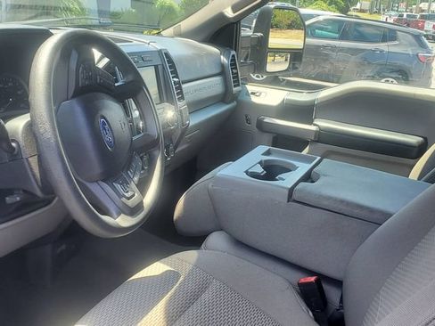 Used 2021 Ford F250 XLT AWD/4WD image 3