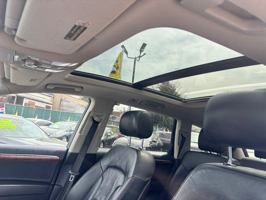 Used 2015 Audi Q7 3.0T Premium w/ Technology Package AWD/4WD image 35
