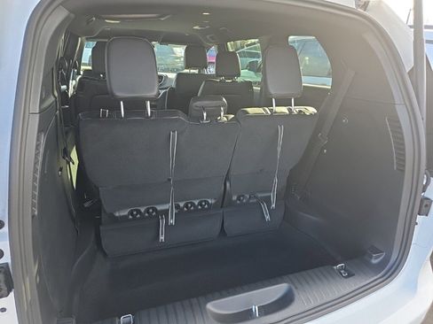 New 2026 Chrysler Voyager LX image 12
