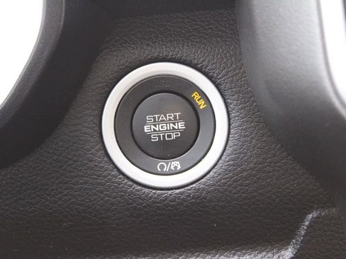 Used 2020 RAM 1500 Big Horn image 30