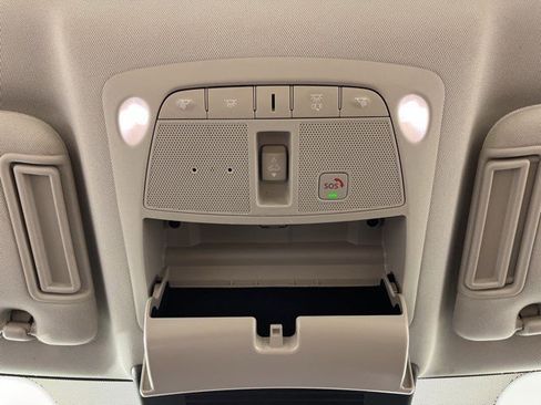 Used 2023 Nissan Armada SL image 31