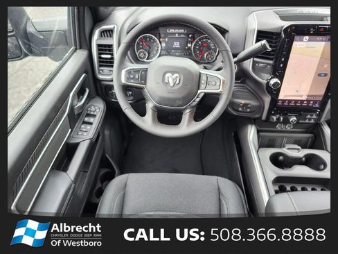 New 2026 RAM 2500 Big Horn AWD/4WD image 13
