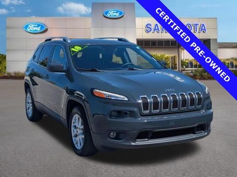 Used 2018 Jeep Cherokee Latitude Plus image 1