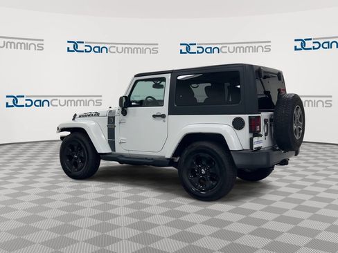 Used 2017 Jeep Wrangler Sport AWD/4WD image 6