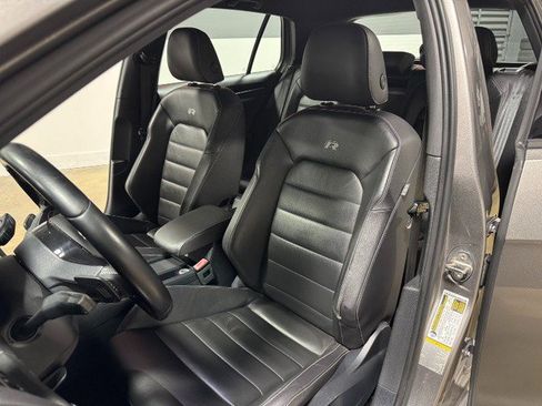 Used 2015 Volkswagen Golf R 4-Door AWD/4WD image 34