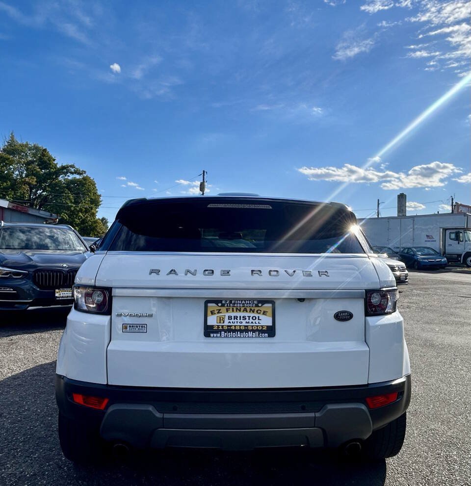 Used 2013 Land Rover Range Rover Evoque Prestige AWD/4WD image 4