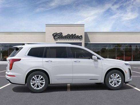 New 2025 Cadillac XT6 Luxury w/ LPO, Floor Liner Package AWD/4WD image 5