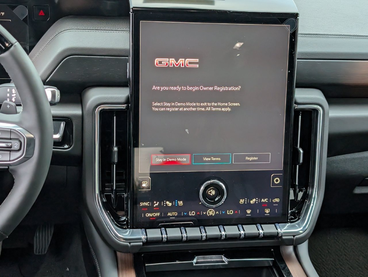 New 2027 GMC Yukon Denali w/ Sun & Power Step Package AWD/4WD image 11