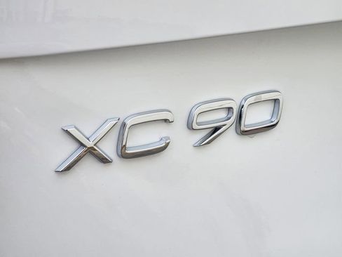 New 2026 Volvo XC90 T8 Ultra image 17