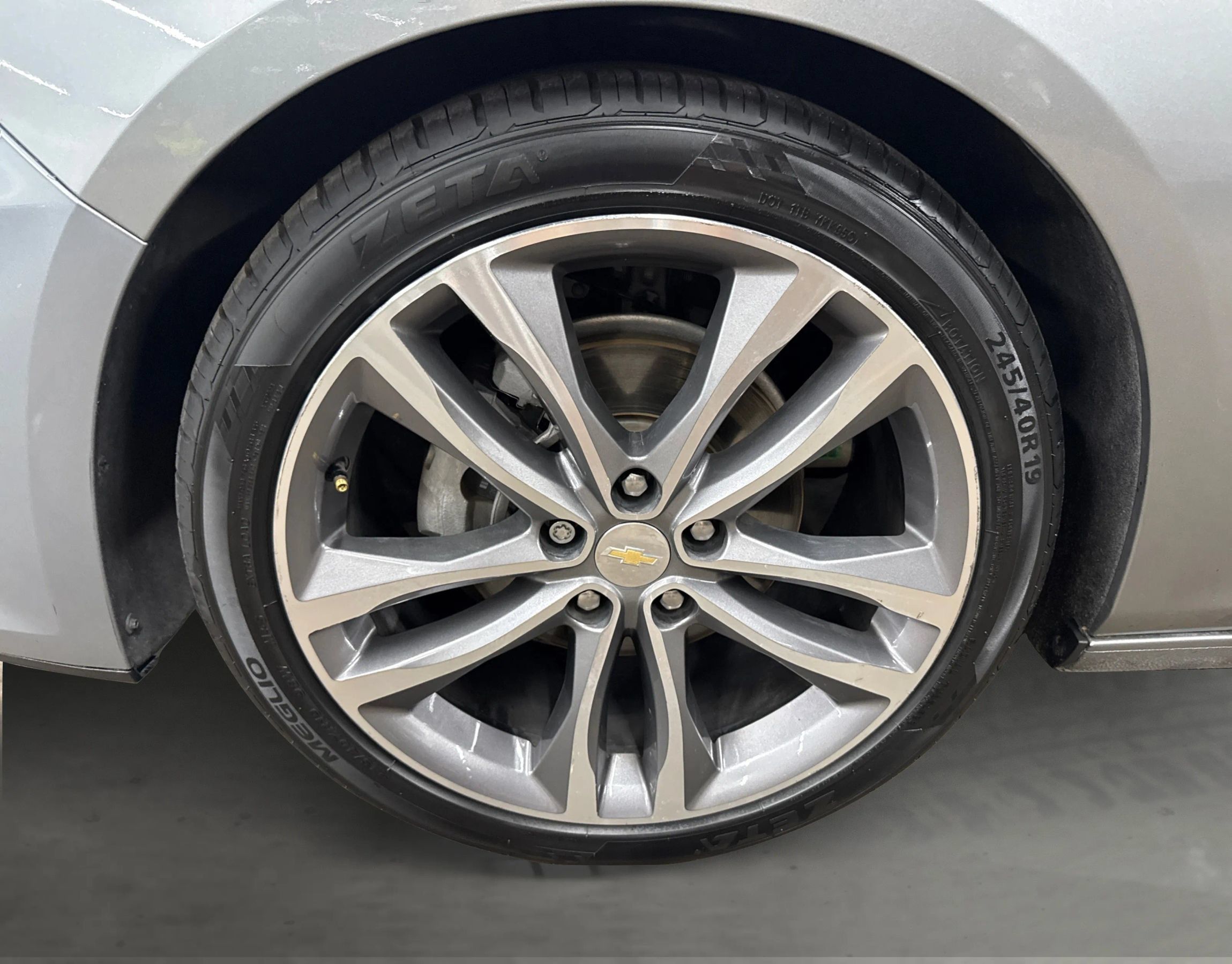 Used 2023 Chevrolet Malibu LT FWD image 38