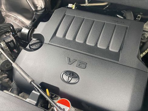 Used 2016 Toyota Highlander Plus image 35