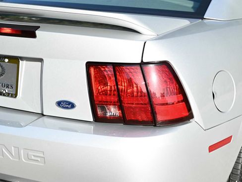 Used 2000 Ford Mustang Coupe RWD image 7