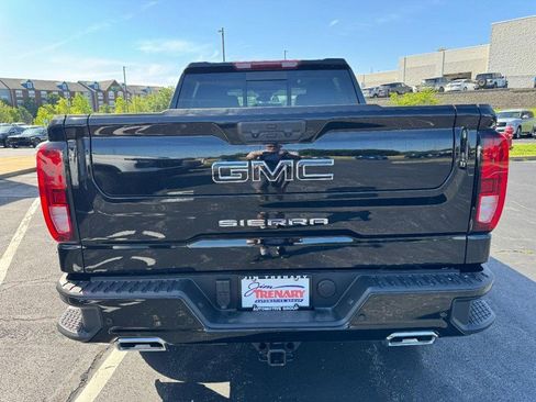Used 2026 GMC Sierra 1500 Elevation w/ Elevation Premium Package AWD/4WD image 4