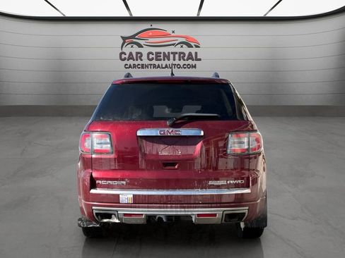 Used 2016 GMC Acadia Denali image 4