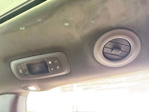 New 2026 Chrysler Pacifica Pinnacle image 21