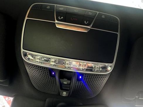 Used 2016 Mercedes-Benz S 550 4MATIC Sedan w/ Sport Package image 16