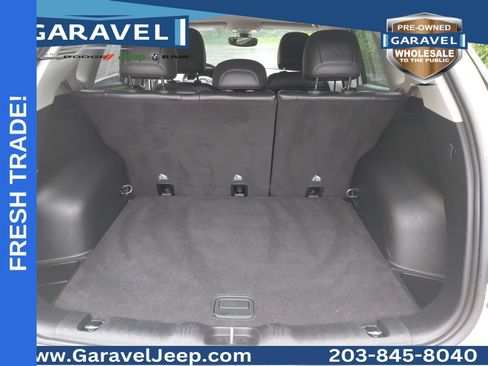 Used 2019 Jeep Compass Latitude w/ Popular Equipment Group AWD/4WD image 19