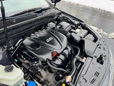 Used 2011 Kia Optima LX image 35