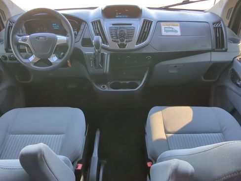 Used 2018 Ford Transit 350 XLT image 13