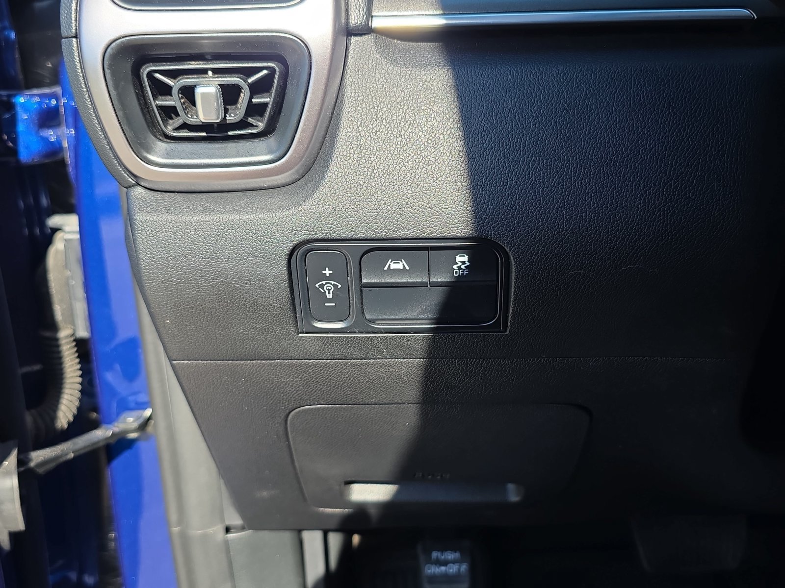 Used 2023 Kia Sorento S FWD image 23
