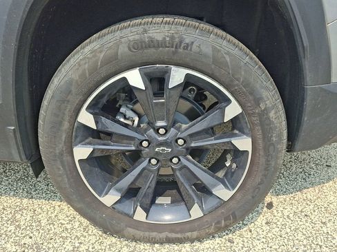 Used 2025 Chevrolet Equinox RS FWD image 8