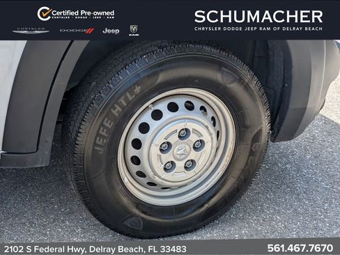Used 2025 RAM ProMaster 2500 w/ Convenience Group FWD image 9