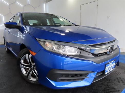 Used 2018 Honda Civic LX image 2