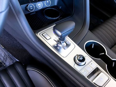 Used 2026 Genesis G70 2.5T Prestige image 18