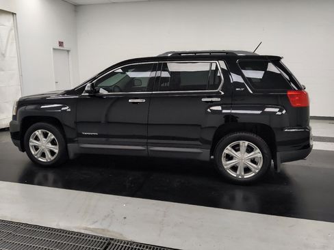 Used 2017 GMC Terrain SLT w/ Driver Alert Package I AWD/4WD image 3