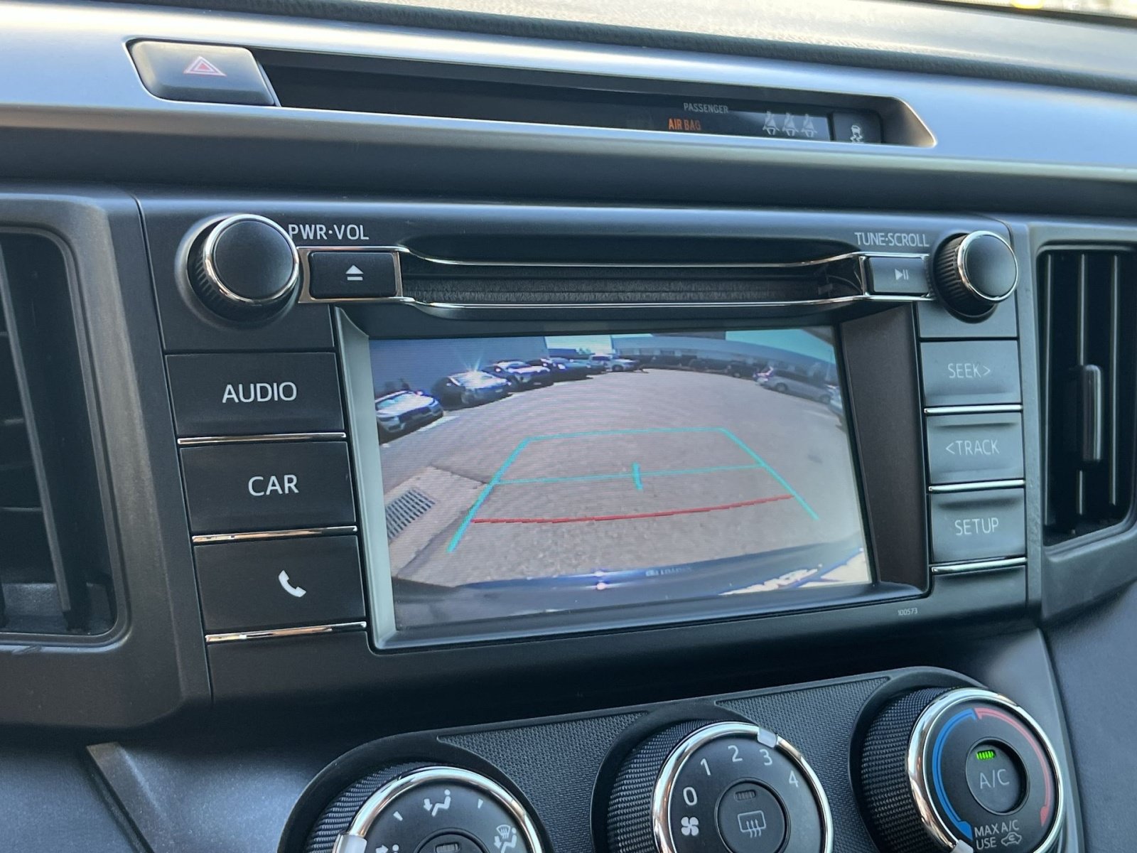 Used 2018 Toyota RAV4 LE w/ All Weather Liner Package AWD/4WD image 19