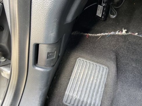 Used 2023 Ford F150 XLT image 41