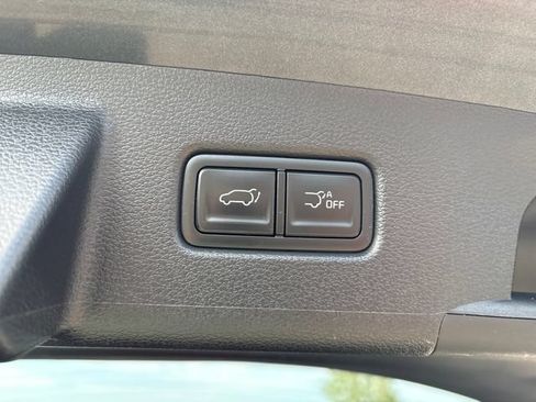Used 2025 Kia Telluride S AWD/4WD image 26