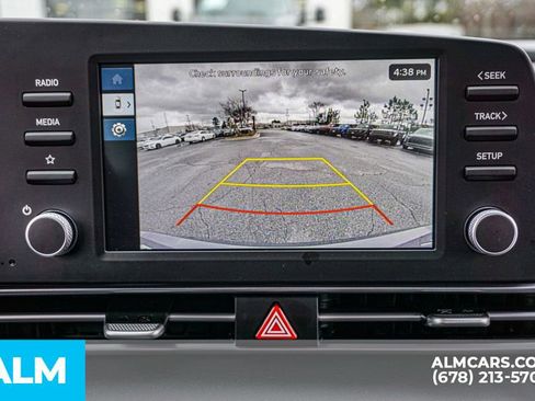 Used 2025 Hyundai Elantra SE image 34