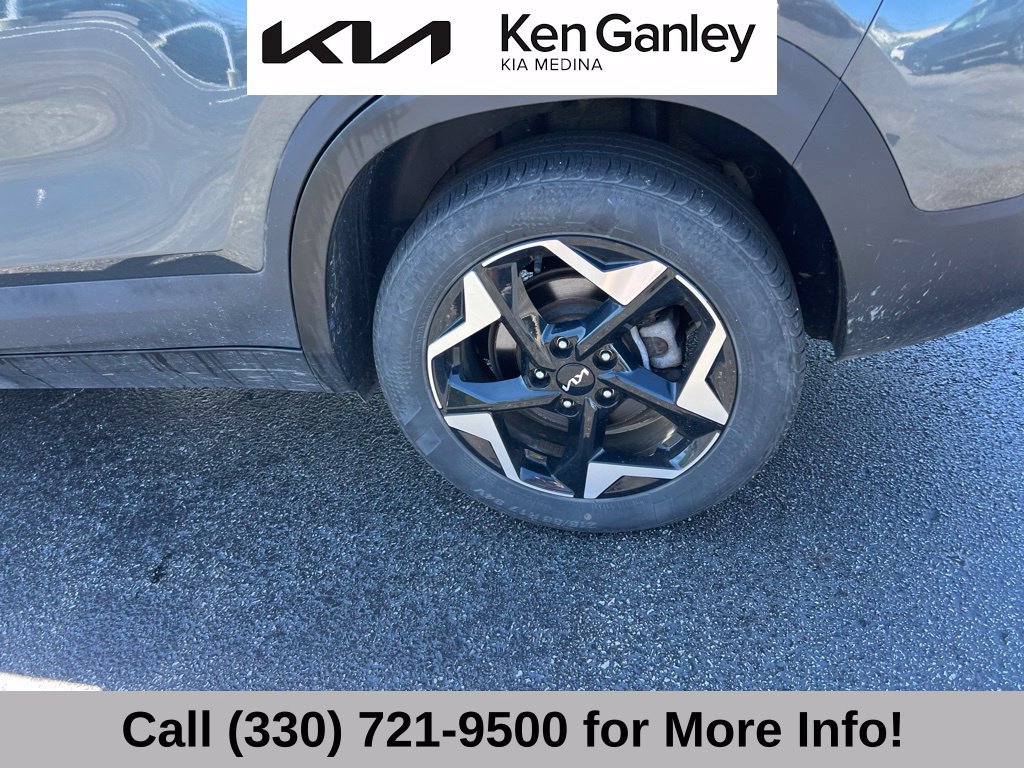 Certified 2024 Kia Seltos EX AWD/4WD image 22