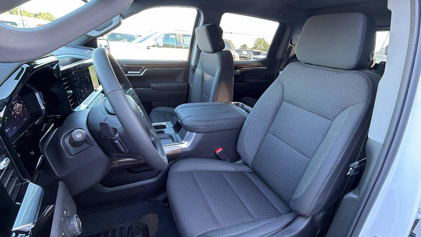 New 2026 Chevrolet Silverado 1500 RST w/ Convenience Package II AWD/4WD image 17