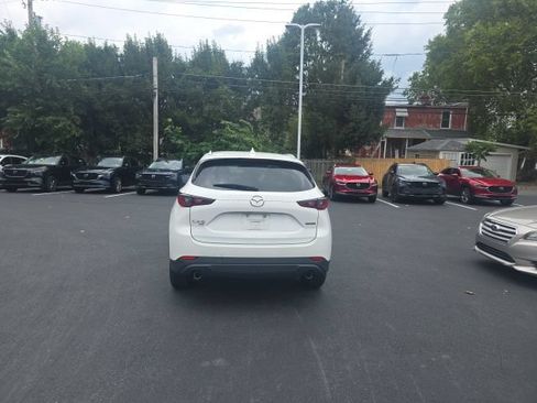 Used 2022 MAZDA CX-5 AWD 2.5 S w/ Select Package image 4