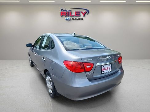 Used 2010 Hyundai Elantra GLS FWD image 3