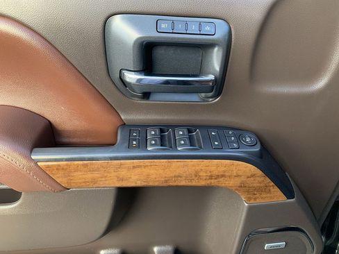 Used 2015 Chevrolet Silverado 3500 High Country image 16