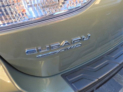 Used 2021 Subaru Forester Limited image 6