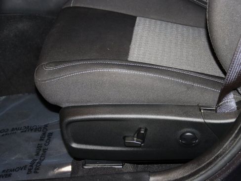 Used 2022 Dodge Charger R/T w/ Blacktop Package image 39