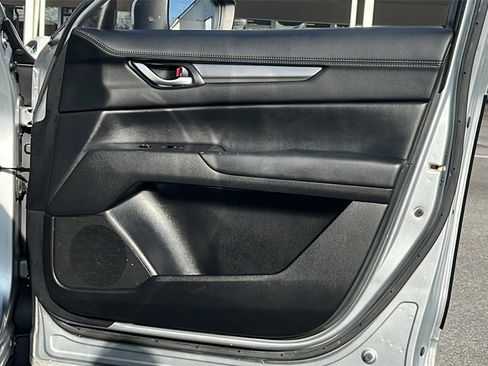 Used 2019 MAZDA CX-5 Touring image 9