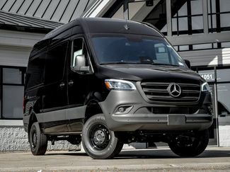 Used 2025 Mercedes-Benz Sprinter 2500 video 1