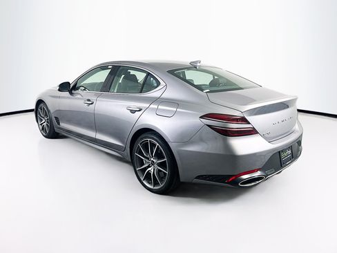 Used 2025 Genesis G70 2.5T RWD image 5