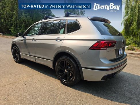 Used 2023 Volkswagen Tiguan SE R-Line AWD/4WD image 8